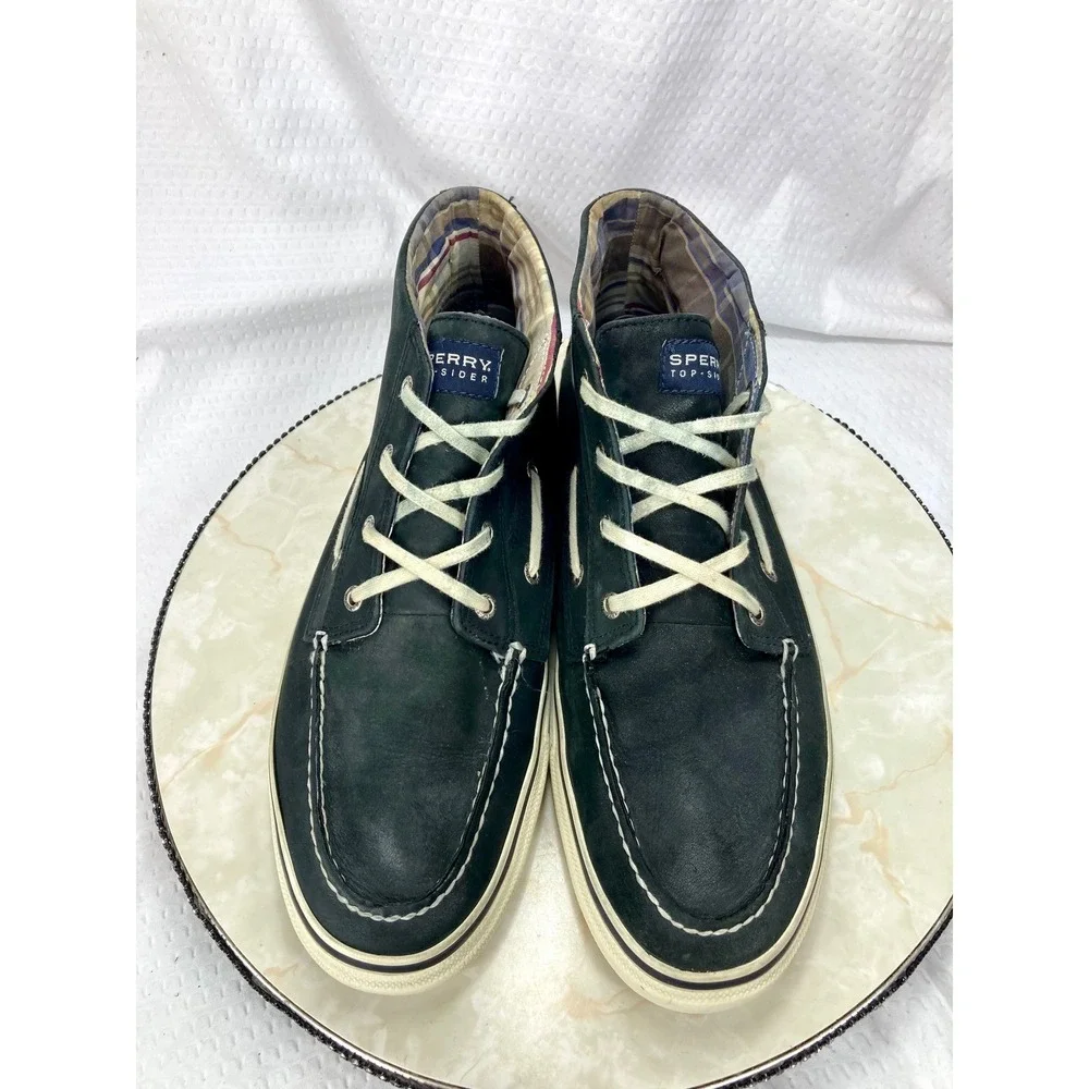 Sperry this pair